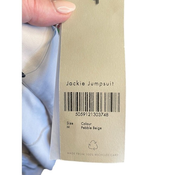 Sweaty Betty x Halle Berry NEW Jackie Jumpsuit Beige Size Medium Re Spin Edit - Picture 9 of 10